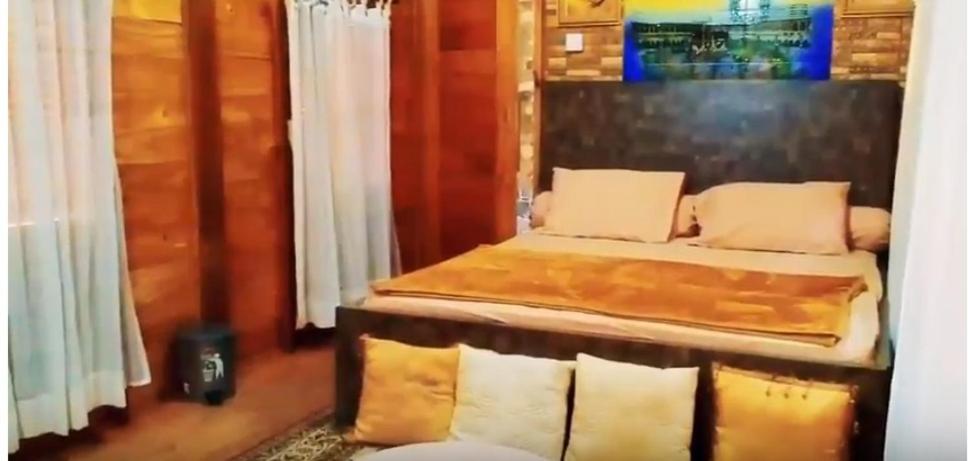 Penginapan Muslim Yuni Inn Bogor Exterior foto